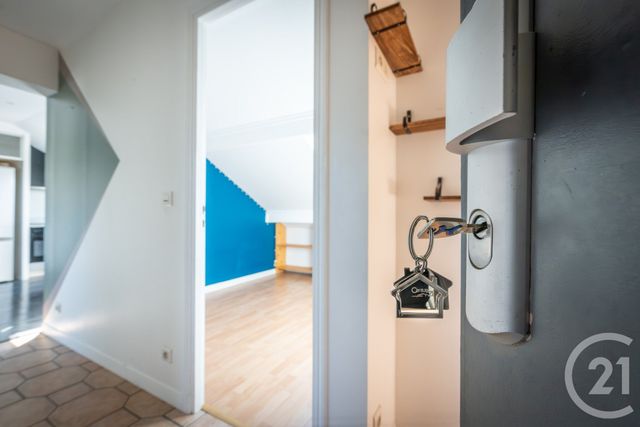 Appartement F2 à vendre - 2 pièces - 37.67 m2 - CHAMPIGNY SUR MARNE - 94 - ILE-DE-FRANCE - Century 21 Immobilière De Coeuilly