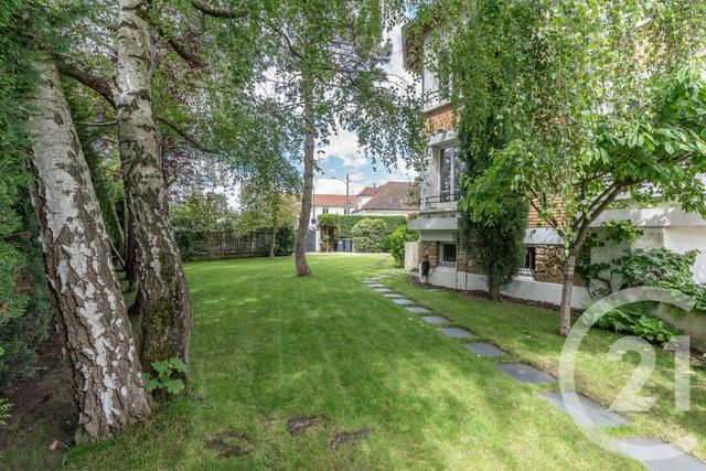 maison à vendre - 9 pièces - 168.85 m2 - CHAMPIGNY SUR MARNE - 94 - ILE-DE-FRANCE - Century 21 Immobilière De Coeuilly