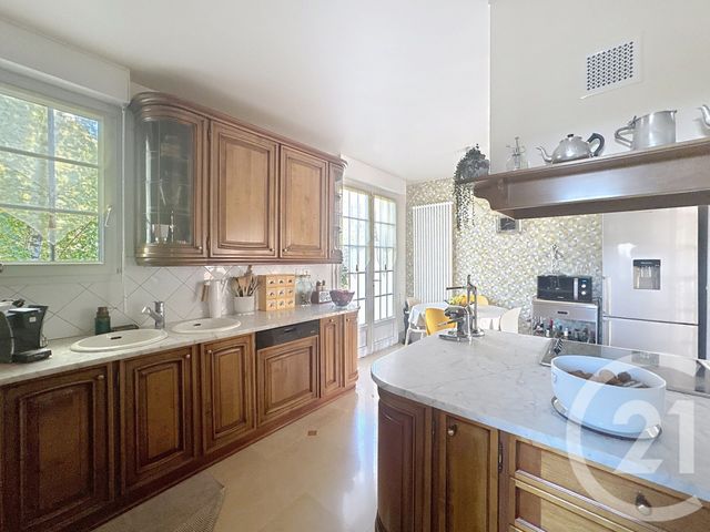 maison à vendre - 6 pièces - 172.05 m2 - LE PLESSIS TREVISE - 94 - ILE-DE-FRANCE - Century 21 Immobilière De Coeuilly