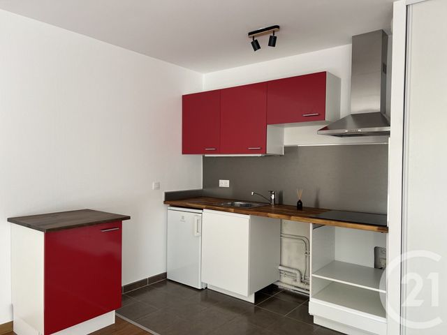 Appartement Studio à louer - 1 pièce - 36.8 m2 - LE PLESSIS TREVISE - 94 - ILE-DE-FRANCE - Century 21 Immobilière De Coeuilly