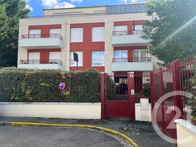 Appartement Studio à louer LE PLESSIS TREVISE