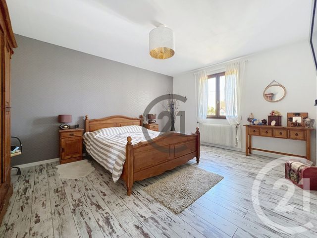 Afficher la photo en grand maison à vendre - 6 pièces - 140.0 m2 - CHAMPIGNY SUR MARNE - 94 - ILE-DE-FRANCE - Century 21 Immobilière De Coeuilly