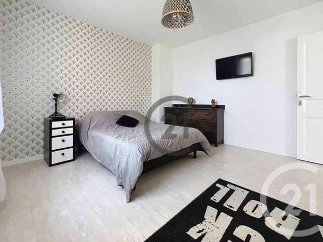 Afficher la photo en grand maison à vendre - 6 pièces - 140.0 m2 - CHAMPIGNY SUR MARNE - 94 - ILE-DE-FRANCE - Century 21 Immobilière De Coeuilly