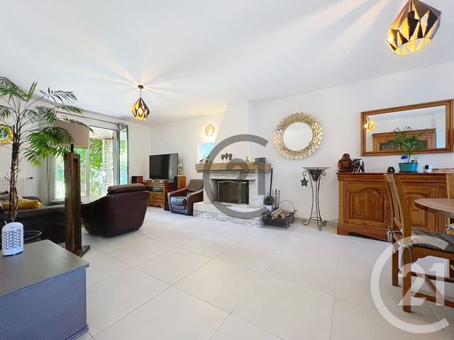 Afficher la photo en grand maison à vendre - 6 pièces - 140.0 m2 - CHAMPIGNY SUR MARNE - 94 - ILE-DE-FRANCE - Century 21 Immobilière De Coeuilly