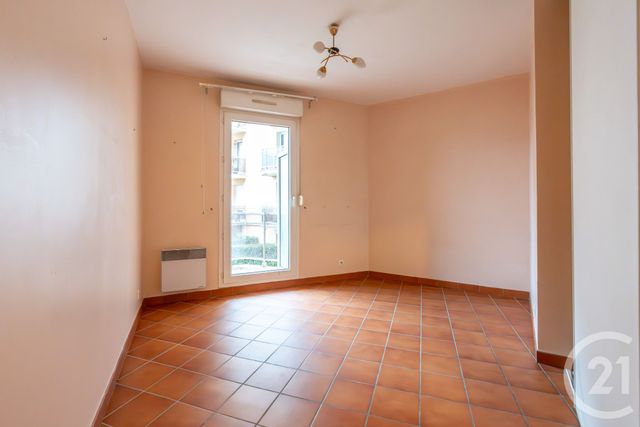 Appartement F5 à vendre - 5 pièces - 131.34 m2 - VILLIERS SUR MARNE - 94 - ILE-DE-FRANCE - Century 21 Immobilière De Coeuilly