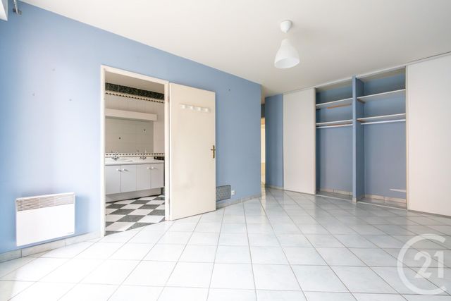 Appartement F5 à vendre - 5 pièces - 131.34 m2 - VILLIERS SUR MARNE - 94 - ILE-DE-FRANCE - Century 21 Immobilière De Coeuilly