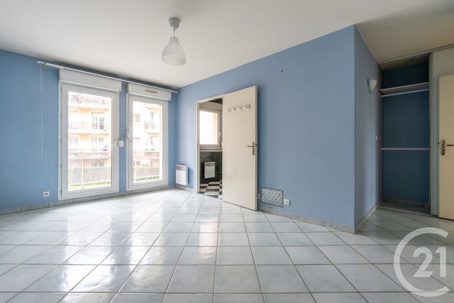 Appartement F5 à vendre - 5 pièces - 131.34 m2 - VILLIERS SUR MARNE - 94 - ILE-DE-FRANCE - Century 21 Immobilière De Coeuilly