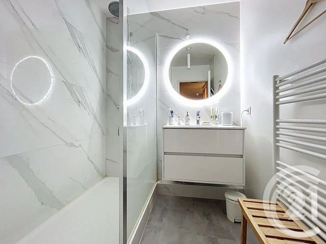 Appartement F2 à vendre - 2 pièces - 44.29 m2 - LE PLESSIS TREVISE - 94 - ILE-DE-FRANCE - Century 21 Immobilière De Coeuilly