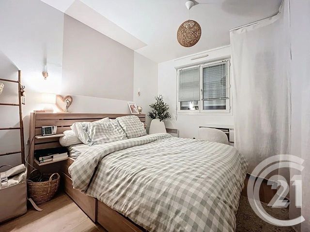 Appartement F2 à vendre - 2 pièces - 44.29 m2 - LE PLESSIS TREVISE - 94 - ILE-DE-FRANCE - Century 21 Immobilière De Coeuilly