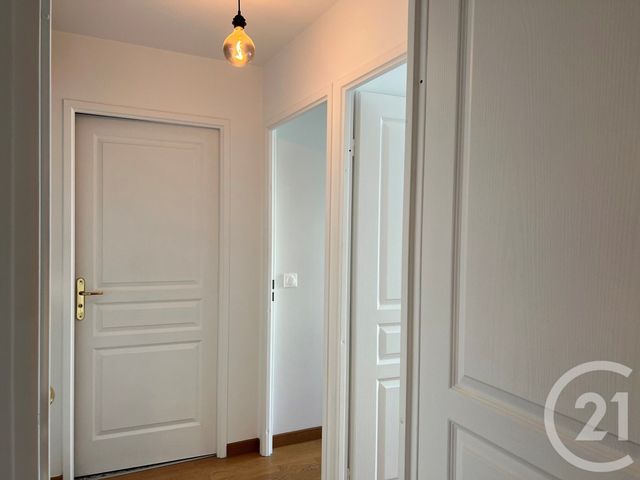 Appartement F3 à louer - 3 pièces - 56.39 m2 - VILLIERS SUR MARNE - 94 - ILE-DE-FRANCE - Century 21 Immobilière De Coeuilly