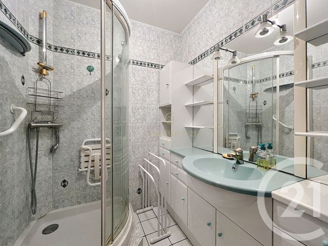 Appartement F2 à vendre - 2 pièces - 38.94 m2 - VILLIERS SUR MARNE - 94 - ILE-DE-FRANCE - Century 21 Immobilière De Coeuilly