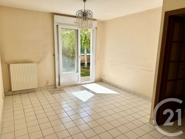 Appartement F2 à vendre - 2 pièces - 38.94 m2 - VILLIERS SUR MARNE - 94 - ILE-DE-FRANCE - Century 21 Immobilière De Coeuilly