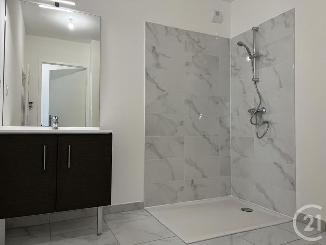 Appartement F2 à vendre - 2 pièces - 43.1 m2 - VILLIERS SUR MARNE - 94 - ILE-DE-FRANCE - Century 21 Immobilière De Coeuilly