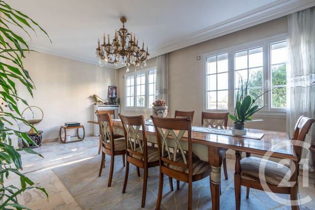 maison à vendre - 9 pièces - 231.79 m2 - CHAMPIGNY SUR MARNE - 94 - ILE-DE-FRANCE - Century 21 Immobilière De Coeuilly