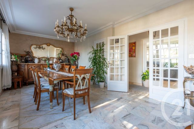 maison à vendre - 9 pièces - 231.79 m2 - CHAMPIGNY SUR MARNE - 94 - ILE-DE-FRANCE - Century 21 Immobilière De Coeuilly