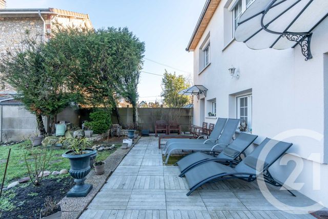 maison à vendre - 9 pièces - 231.79 m2 - CHAMPIGNY SUR MARNE - 94 - ILE-DE-FRANCE - Century 21 Immobilière De Coeuilly