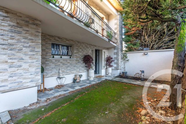 maison à vendre - 9 pièces - 231.79 m2 - CHAMPIGNY SUR MARNE - 94 - ILE-DE-FRANCE - Century 21 Immobilière De Coeuilly