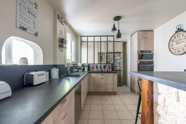 Appartement F5 à vendre - 5 pièces - 103.31 m2 - VILLIERS SUR MARNE - 94 - ILE-DE-FRANCE - Century 21 Immobilière De Coeuilly