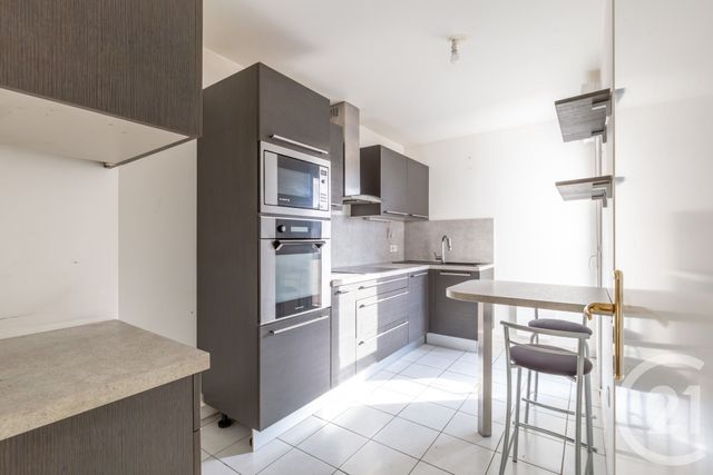 Appartement F3 à vendre - 3 pièces - 66.28 m2 - NOISY LE GRAND - 93 - ILE-DE-FRANCE - Century 21 Immobilière De Coeuilly