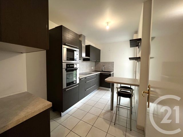 Appartement F3 à vendre - 3 pièces - 66.28 m2 - NOISY LE GRAND - 93 - ILE-DE-FRANCE - Century 21 Immobilière De Coeuilly