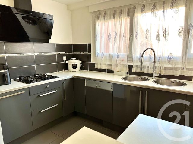 maison à vendre - 6 pièces - 139.35 m2 - VILLIERS SUR MARNE - 94 - ILE-DE-FRANCE - Century 21 Immobilière De Coeuilly