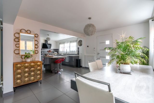 maison à vendre - 6 pièces - 139.35 m2 - VILLIERS SUR MARNE - 94 - ILE-DE-FRANCE - Century 21 Immobilière De Coeuilly