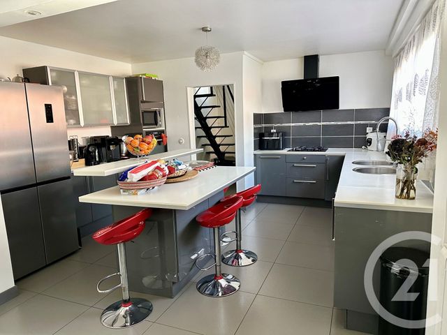 maison à vendre - 6 pièces - 139.35 m2 - VILLIERS SUR MARNE - 94 - ILE-DE-FRANCE - Century 21 Immobilière De Coeuilly