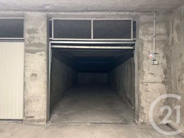 parking à louer - 24.0 m2 - VILLIERS SUR MARNE - 94 - ILE-DE-FRANCE - Century 21 Immobilière De Coeuilly