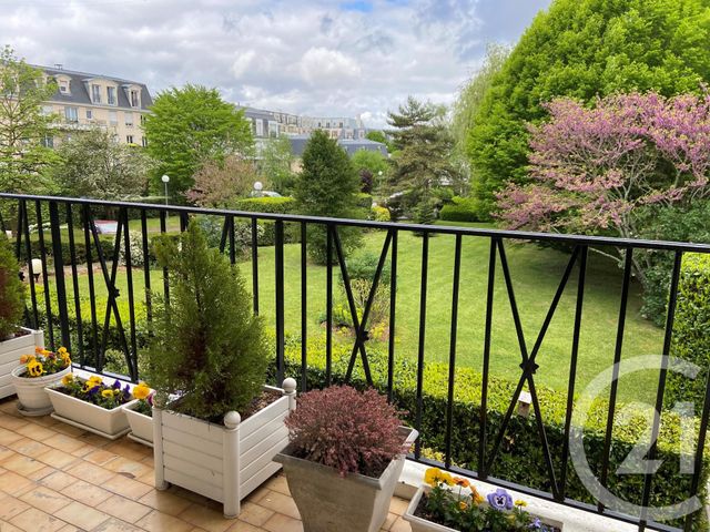 Appartement F4 à louer - 4 pièces - 93.56 m2 - LE PLESSIS TREVISE - 94 - ILE-DE-FRANCE - Century 21 Immobilière De Coeuilly