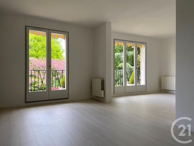 Appartement F4 à louer - 4 pièces - 93.56 m2 - LE PLESSIS TREVISE - 94 - ILE-DE-FRANCE - Century 21 Immobilière De Coeuilly