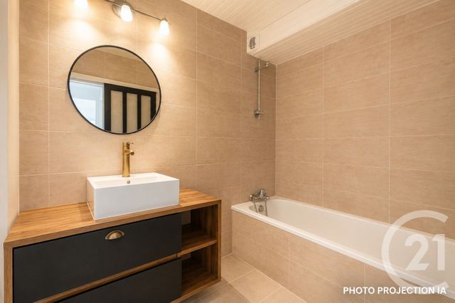 Appartement F3 à vendre - 3 pièces - 66.94 m2 - CHAMPIGNY SUR MARNE - 94 - ILE-DE-FRANCE - Century 21 Immobilière De Coeuilly