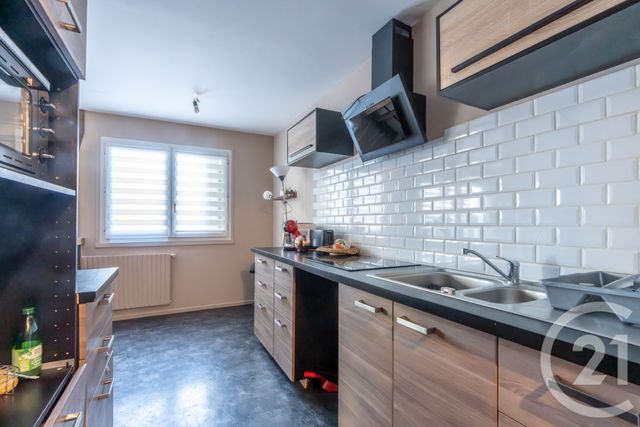 Appartement F3 à vendre - 3 pièces - 66.94 m2 - CHAMPIGNY SUR MARNE - 94 - ILE-DE-FRANCE - Century 21 Immobilière De Coeuilly