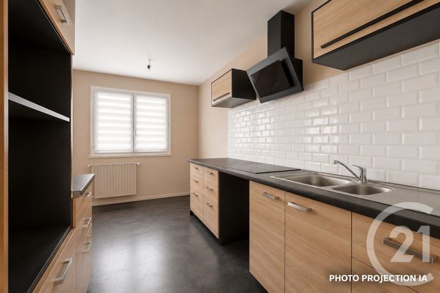 Appartement F3 à vendre - 3 pièces - 66.94 m2 - CHAMPIGNY SUR MARNE - 94 - ILE-DE-FRANCE - Century 21 Immobilière De Coeuilly