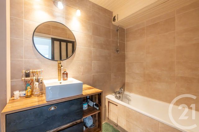 Appartement F3 à vendre - 3 pièces - 66.94 m2 - CHAMPIGNY SUR MARNE - 94 - ILE-DE-FRANCE - Century 21 Immobilière De Coeuilly