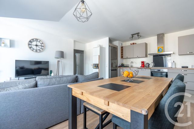 Appartement F3 à vendre - 3 pièces - 65.51 m2 - VILLIERS SUR MARNE - 94 - ILE-DE-FRANCE - Century 21 Immobilière De Coeuilly