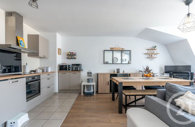 Appartement F3 à vendre - 3 pièces - 65.51 m2 - VILLIERS SUR MARNE - 94 - ILE-DE-FRANCE - Century 21 Immobilière De Coeuilly