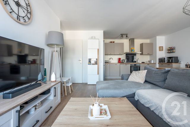 Appartement F3 à vendre - 3 pièces - 65.51 m2 - VILLIERS SUR MARNE - 94 - ILE-DE-FRANCE - Century 21 Immobilière De Coeuilly