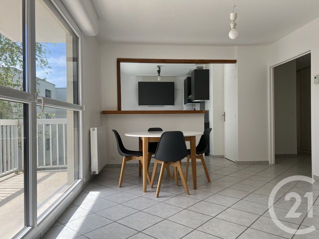 Appartement F3 à louer - 3 pièces - 65.27 m2 - LE PLESSIS TREVISE - 94 - ILE-DE-FRANCE - Century 21 Immobilière De Coeuilly