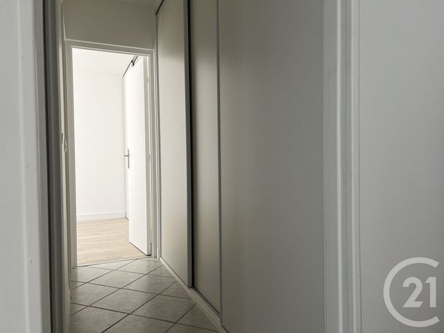 Appartement F3 à louer - 3 pièces - 65.27 m2 - LE PLESSIS TREVISE - 94 - ILE-DE-FRANCE - Century 21 Immobilière De Coeuilly