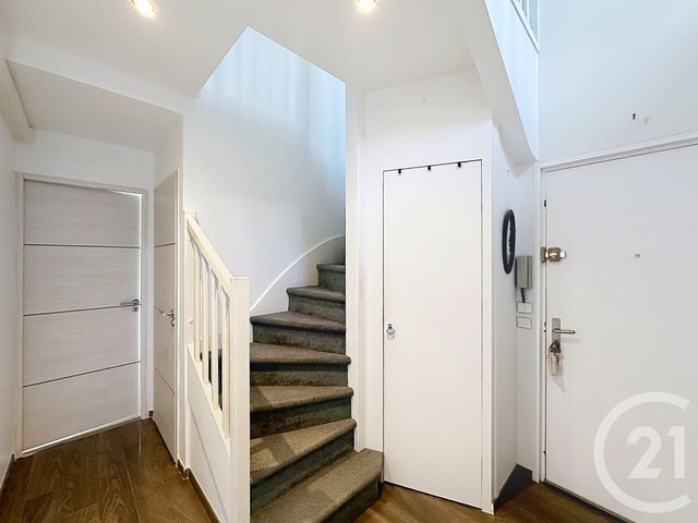 Appartement Duplex à vendre - 5 pièces - 113.26 m2 - LE PLESSIS TREVISE - 94 - ILE-DE-FRANCE - Century 21 Immobilière De Coeuilly