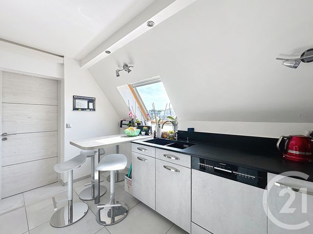 Appartement Duplex à vendre - 5 pièces - 113.26 m2 - LE PLESSIS TREVISE - 94 - ILE-DE-FRANCE - Century 21 Immobilière De Coeuilly