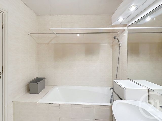 Appartement Duplex à vendre - 5 pièces - 113.26 m2 - LE PLESSIS TREVISE - 94 - ILE-DE-FRANCE - Century 21 Immobilière De Coeuilly