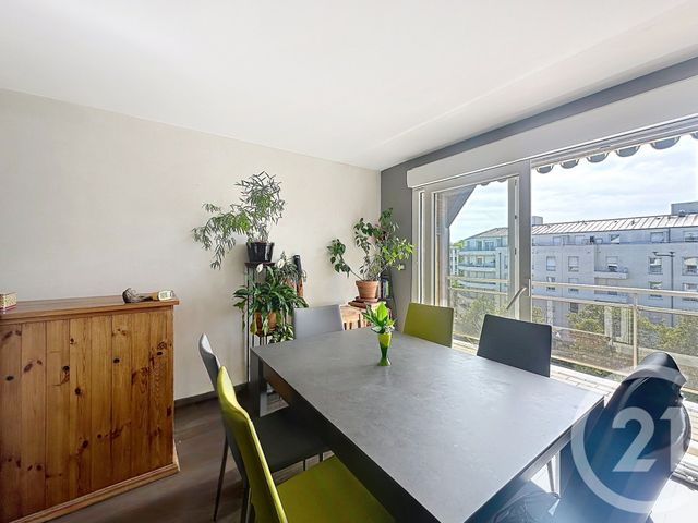 Appartement Duplex à vendre - 5 pièces - 113.26 m2 - LE PLESSIS TREVISE - 94 - ILE-DE-FRANCE - Century 21 Immobilière De Coeuilly
