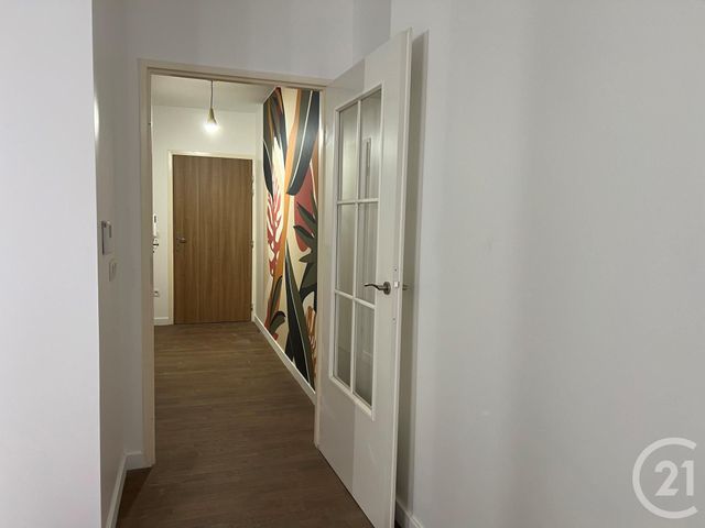 Appartement Studio à louer - 1 pièce - 45.61 m2 - VILLIERS SUR MARNE - 94 - ILE-DE-FRANCE - Century 21 Immobilière De Coeuilly
