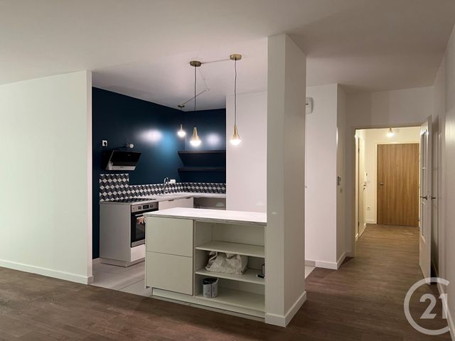 Appartement Studio à louer - 1 pièce - 45.61 m2 - VILLIERS SUR MARNE - 94 - ILE-DE-FRANCE - Century 21 Immobilière De Coeuilly