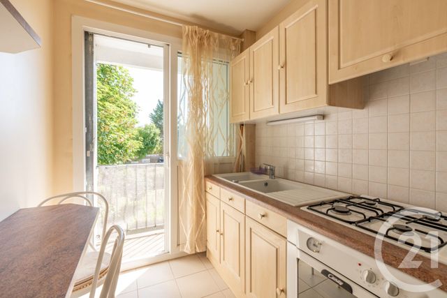 Appartement F3 à vendre - 3 pièces - 59.95 m2 - CHAMPIGNY SUR MARNE - 94 - ILE-DE-FRANCE - Century 21 Immobilière De Coeuilly