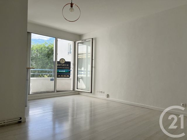 Appartement F2 à louer - 2 pièces - 39.22 m2 - VILLIERS SUR MARNE - 94 - ILE-DE-FRANCE - Century 21 Immobilière De Coeuilly