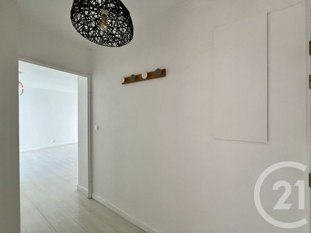 Appartement F2 à louer - 2 pièces - 39.22 m2 - VILLIERS SUR MARNE - 94 - ILE-DE-FRANCE - Century 21 Immobilière De Coeuilly