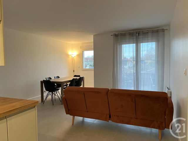 Appartement F2 à louer - 2 pièces - 47.32 m2 - VILLIERS SUR MARNE - 94 - ILE-DE-FRANCE - Century 21 Immobilière De Coeuilly