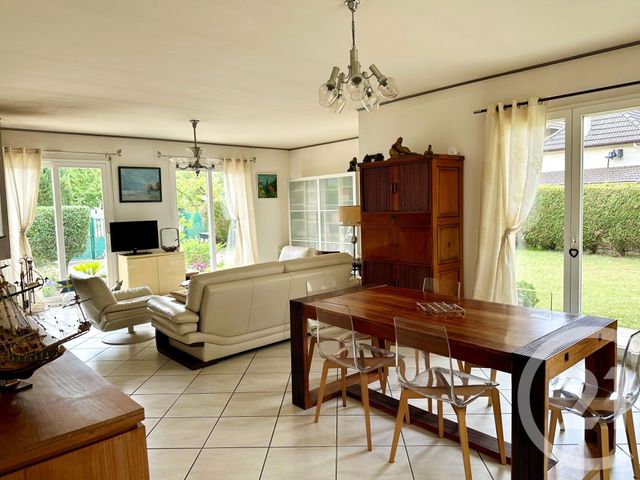 maison à vendre - 8 pièces - 159.07 m2 - VILLIERS SUR MARNE - 94 - ILE-DE-FRANCE - Century 21 Immobilière De Coeuilly